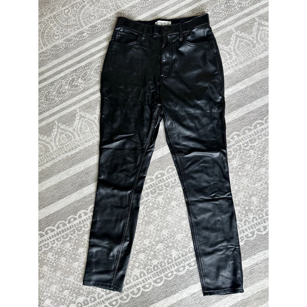 Abercrombie‎ faux leather The Skinny High Rise Curve Love Size 27